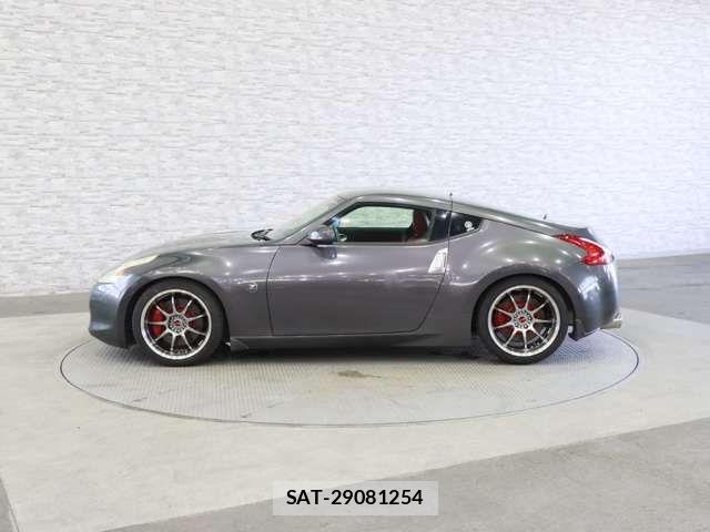 Nissan FAIRLADY Z 2010-01 7357712-11
