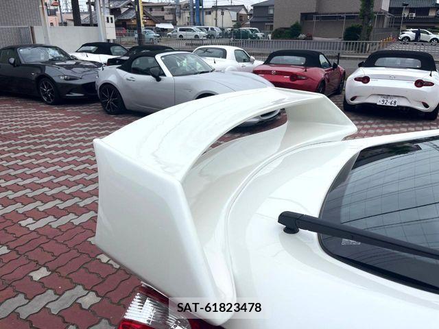 Nissan FAIRLADY Z 2012-08 7392125-5