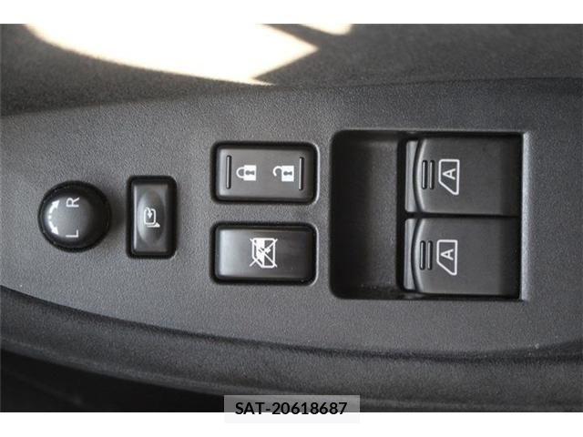 Nissan FAIRLADY Z 2014-02 7390913-24