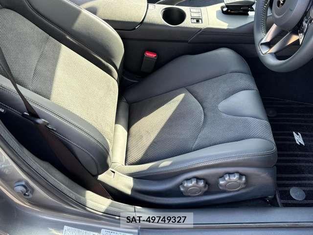 Nissan FAIRLADY Z 2025-02 7390915-15
