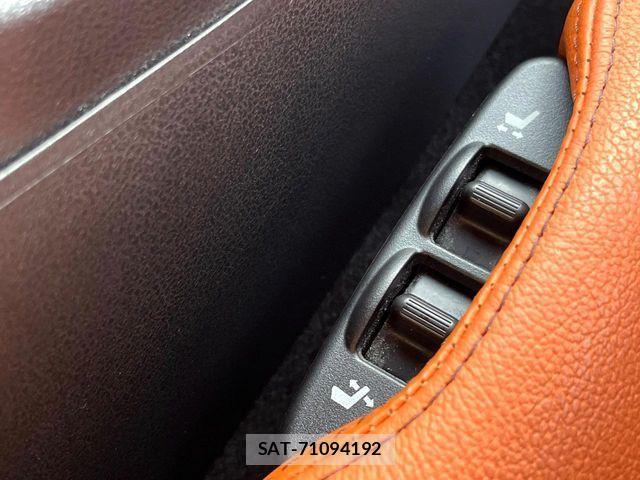 Nissan FAIRLADY Z 2018-06 7392124-6