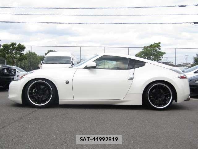 Nissan FAIRLADY Z 2008-12 7454255-21