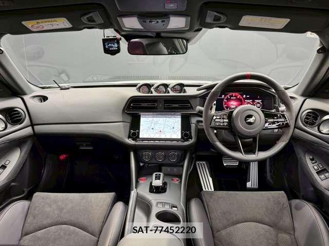 Nissan FAIRLADY Z 2025-03 7454247-1