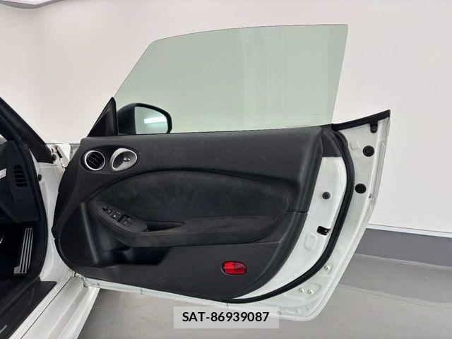 Nissan FAIRLADY Z 2013-03 7454252-18