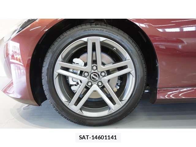 Nissan FAIRLADY Z 2025-02 7500525-16