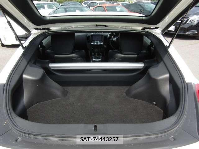 Nissan FAIRLADY Z 2015-04 7500527-14