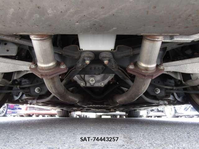 Nissan FAIRLADY Z 2015-04 7500527-20