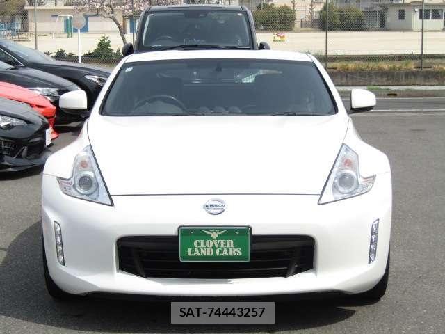 Nissan FAIRLADY Z 2015-04 7500527-27