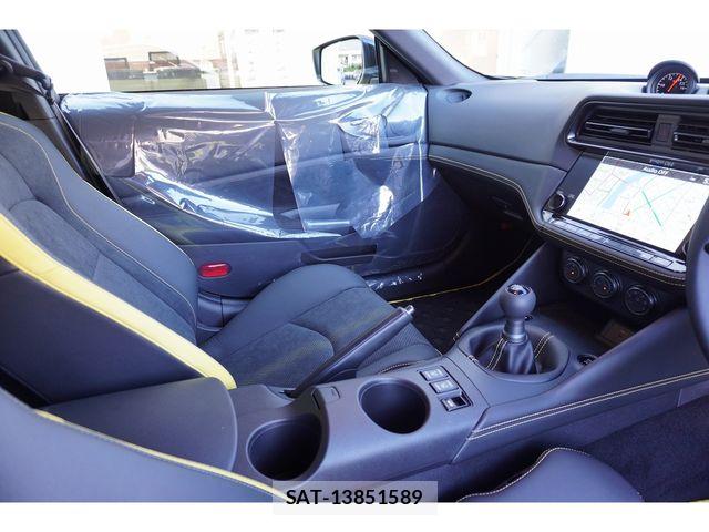 Nissan FAIRLADY Z 2022-12 7616515-12