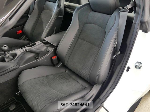 Nissan FAIRLADY Z 2024-10 7616513-17