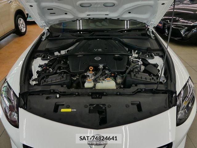 Nissan FAIRLADY Z 2024-10 7616513-19