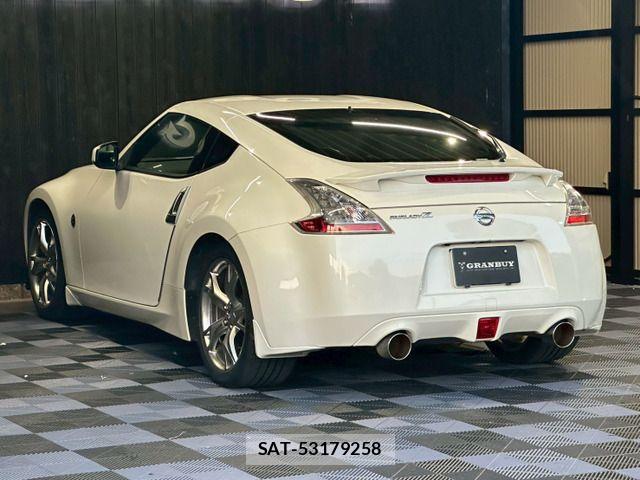 Nissan FAIRLADY Z 2010-11 7723254-14