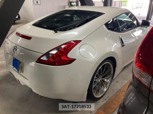 Nissan FAIRLADY Z 2009-06 7723256-4
