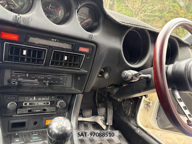 Nissan FAIRLADY Z 1978-03 7723244-19