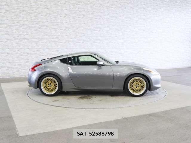 Nissan FAIRLADY Z 2012-03 7723250-12