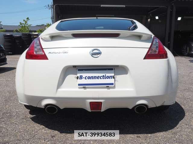 Nissan FAIRLADY Z 2009-03 7723253-4