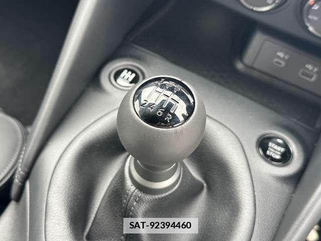 Nissan FAIRLADY Z 2025-09 7723245-12