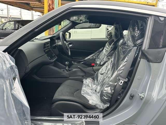 Nissan FAIRLADY Z 2025-09 7723245-2