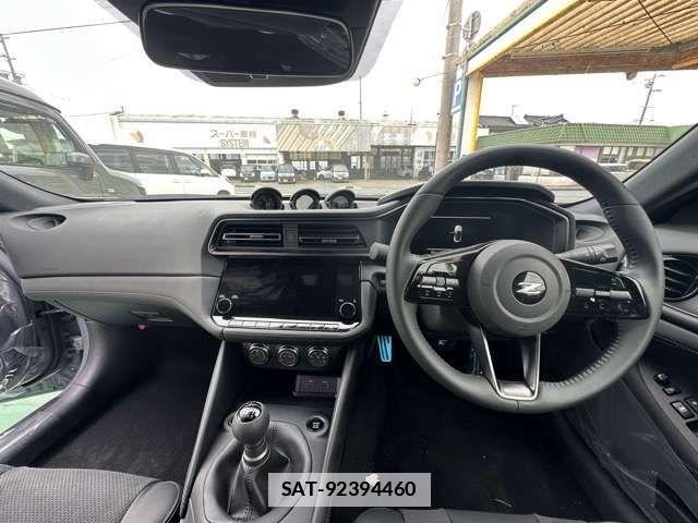 Nissan FAIRLADY Z 2025-09 7723245-3