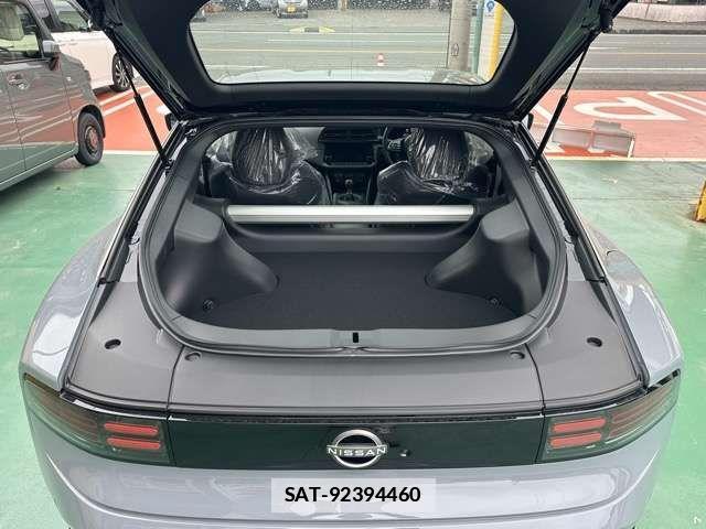 Nissan FAIRLADY Z 2025-09 7723245-6