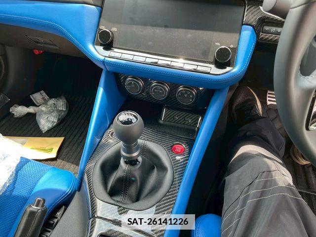Nissan FAIRLADY Z 2024-10 7876411-23