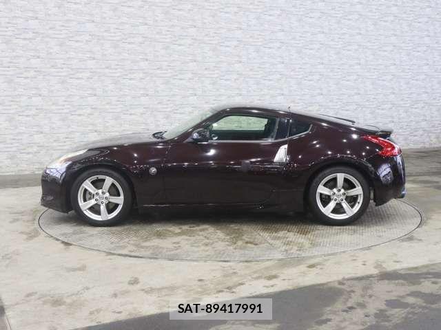 Nissan FAIRLADY Z 2012-01 7876420-11