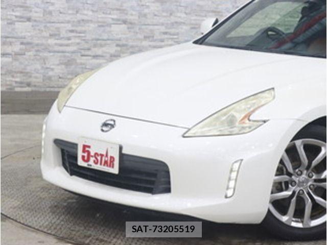 Nissan FAIRLADY Z 2013-02 7876417-11