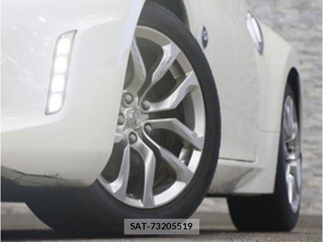 Nissan FAIRLADY Z 2013-02 7876417-13