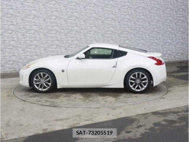 Nissan FAIRLADY Z 2013-02 7876417-7
