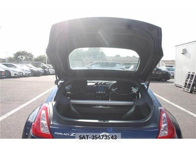 Nissan FAIRLADY Z 2016-10 7961580-21