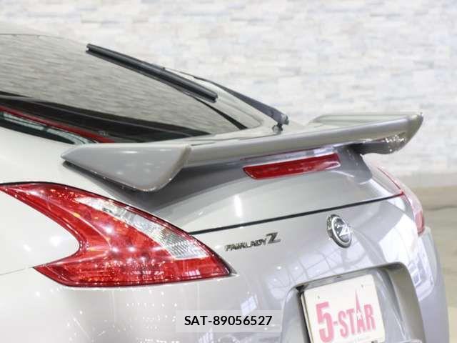 Nissan FAIRLADY Z 2010-03 7961572-18