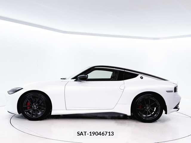Nissan FAIRLADY Z 2022-10 7979197-3