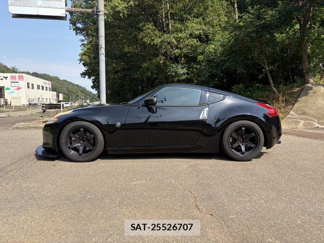 Nissan FAIRLADY Z 2010-07 7979201-12