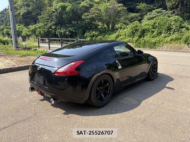 Nissan FAIRLADY Z 2010-07 7979201-7