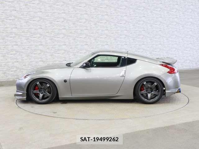 Nissan FAIRLADY Z 2010-01 7979199-12