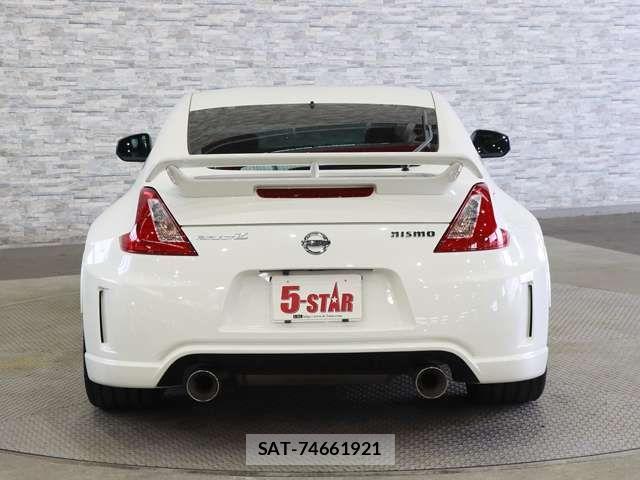 Nissan FAIRLADY Z 2010-03 8035496-14