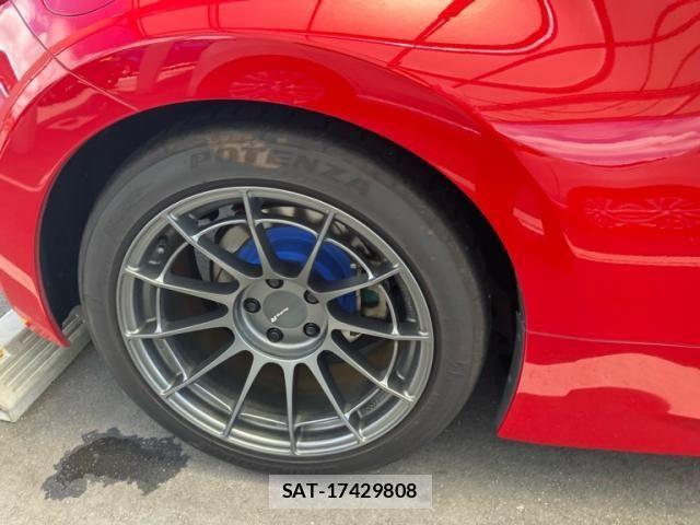 Nissan FAIRLADY Z 2017-06 8073728-12