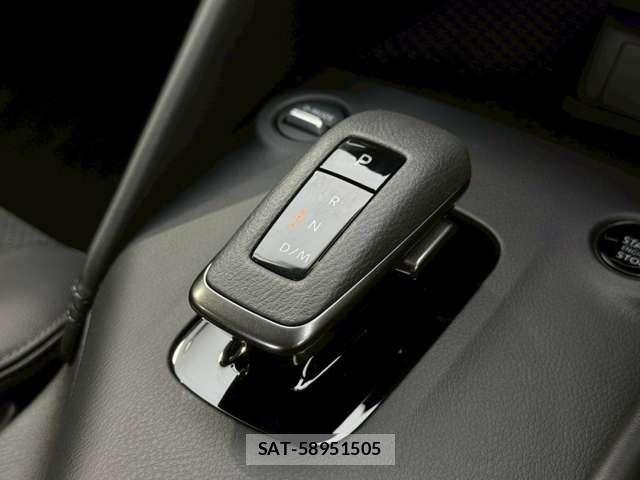 Nissan FAIRLADY Z 2025-03 8099112-18