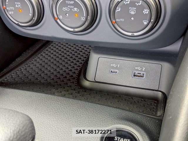 Nissan FAIRLADY Z 2025-04 8099111-19