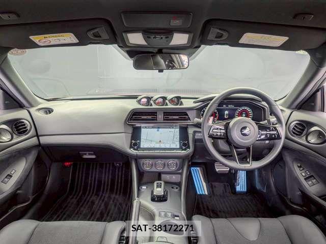 Nissan FAIRLADY Z 2025-04 8099111-2