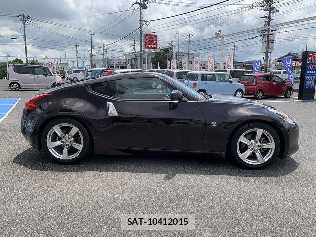 Nissan FAIRLADY Z 2010-05 8130026-21