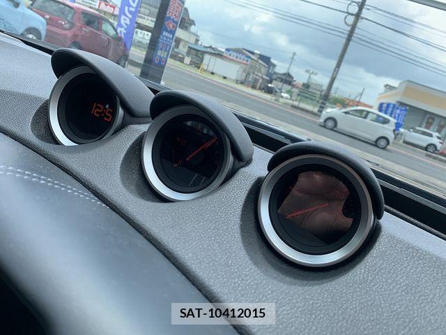 Nissan FAIRLADY Z 2010-05 8130026-24