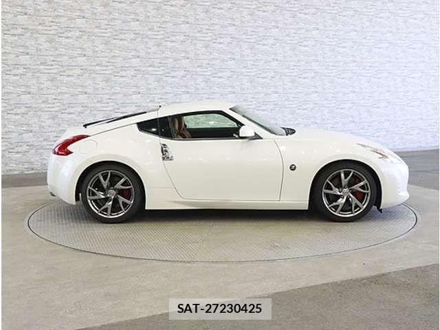 Nissan FAIRLADY Z 2013-03 8145799-12