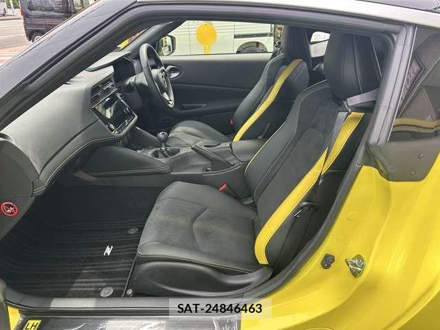 Nissan FAIRLADY Z 2022-11 8207480-4