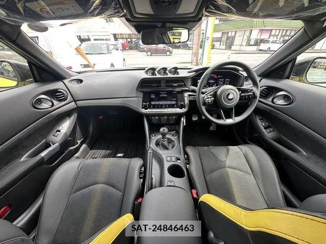 Nissan FAIRLADY Z 2022-11 8207480-7