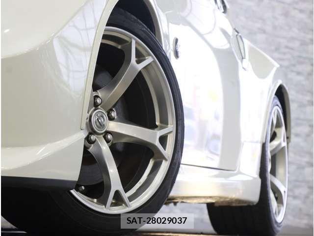 Nissan FAIRLADY Z 2011-12 8229908-18
