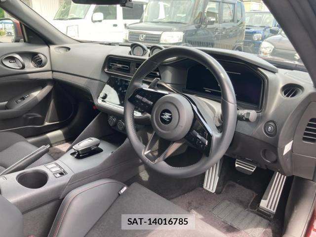 Nissan FAIRLADY Z 2024-07 8229907-7