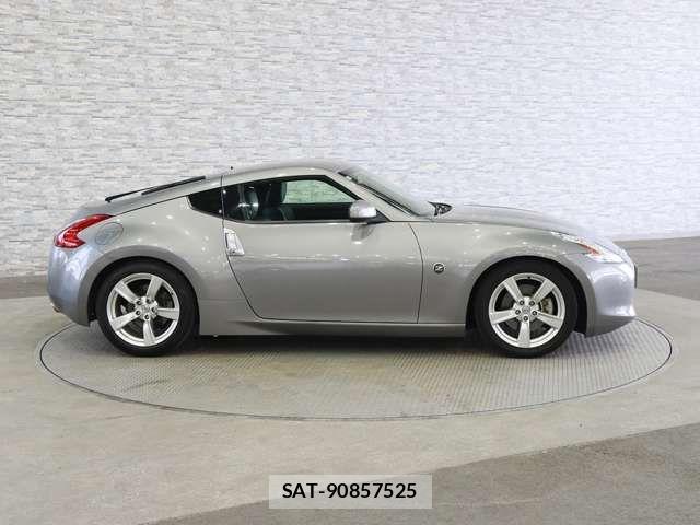 Nissan FAIRLADY Z 2009-11 8335807-12