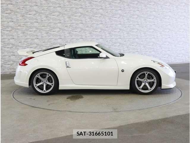 Nissan FAIRLADY Z 2011-12 8335800-12