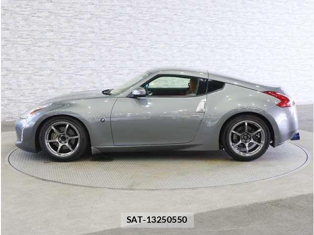 Nissan FAIRLADY Z 2015-02 8335803-13